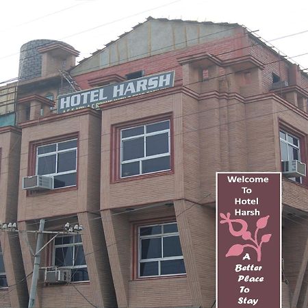 Harsh Hotel Suratgarh Экстерьер фото