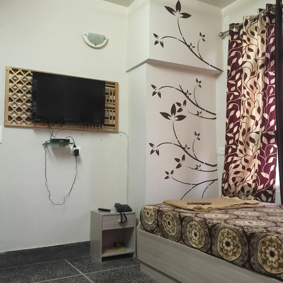 Harsh Hotel Suratgarh Номер фото
