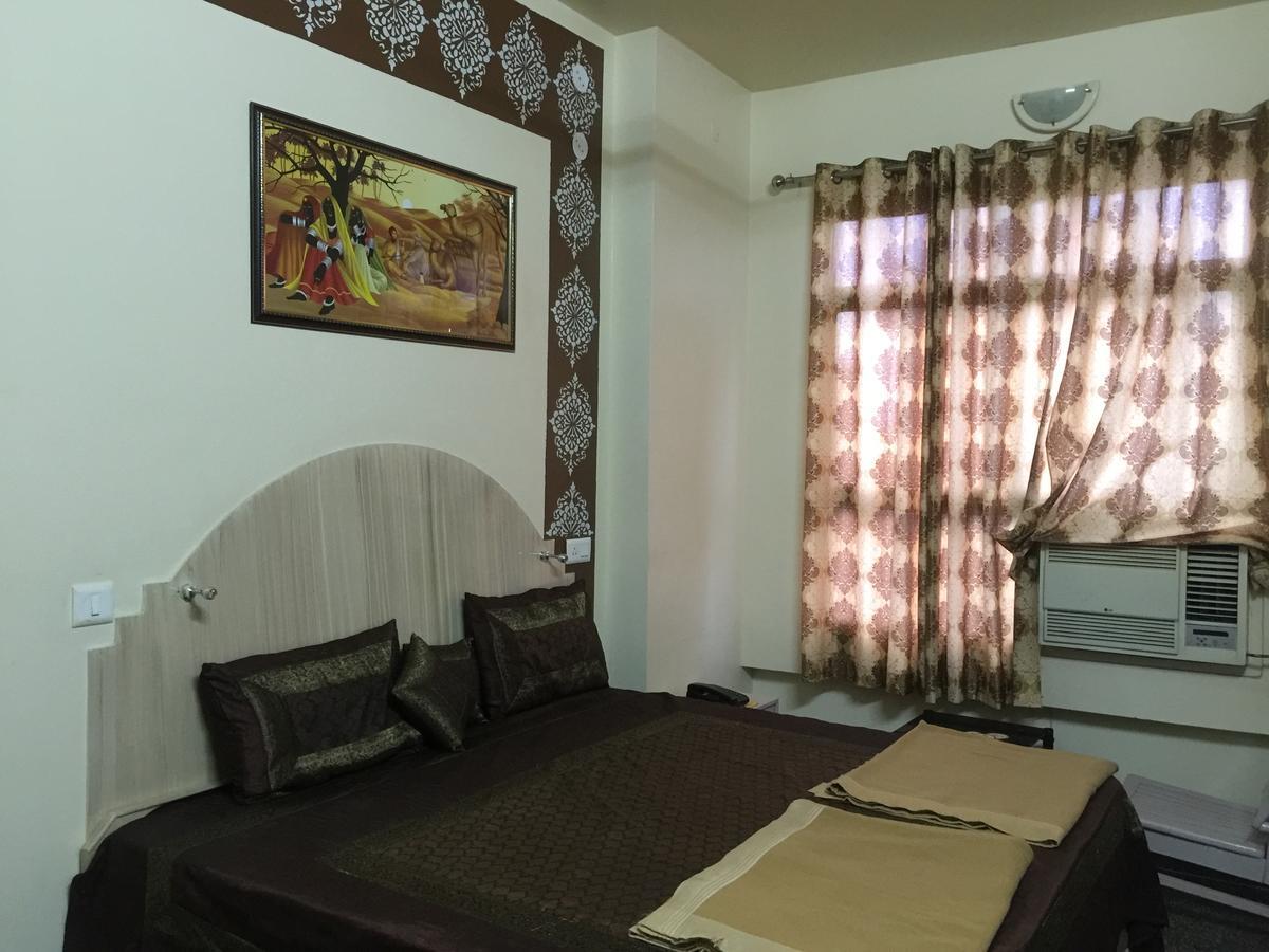 Harsh Hotel Suratgarh Экстерьер фото